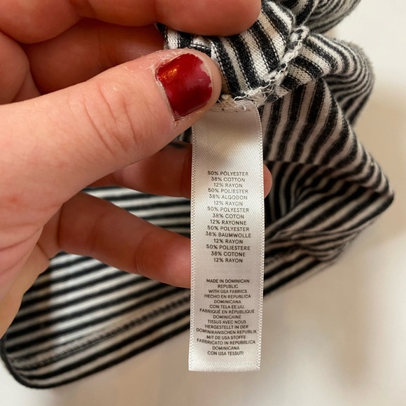 Blake and white striped women’s tshirt size medium - Picture 3 of 5